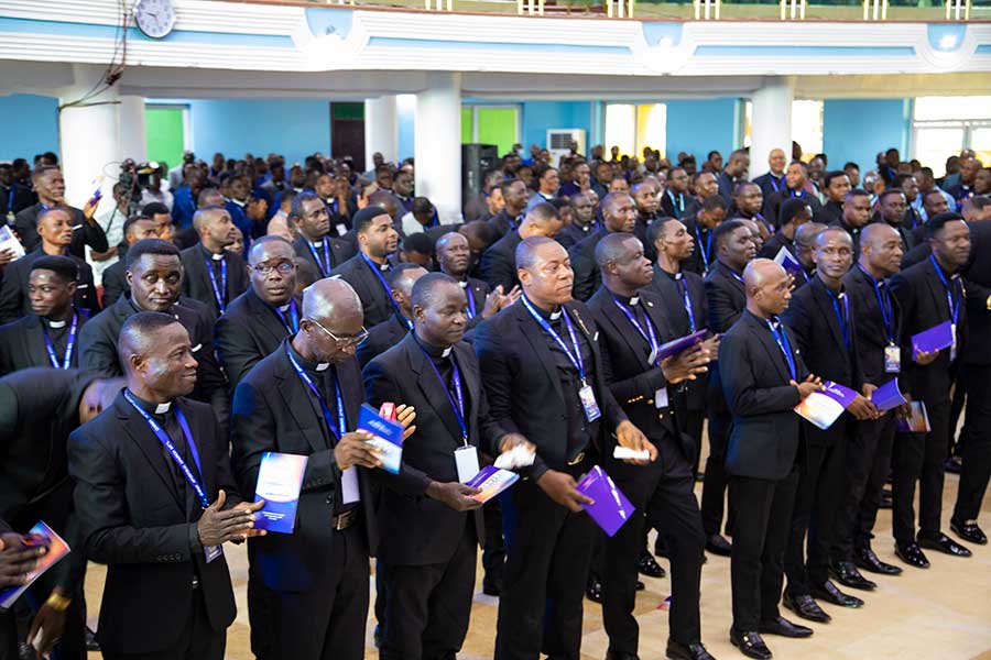 CAC INT. ORDAINS 108 NEW MINISTERS
